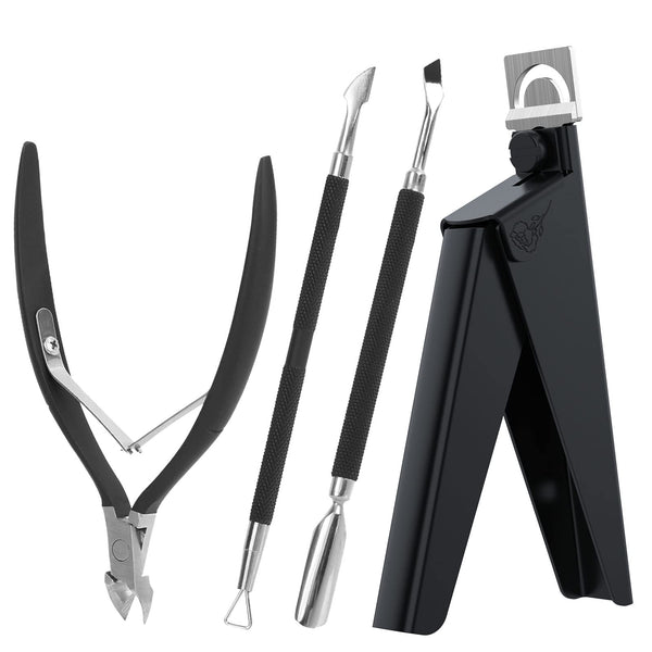 Zwarte nagelknipperset 4 in 1 met tipknipper, nagelriemtang, bokkenpootje en schraper