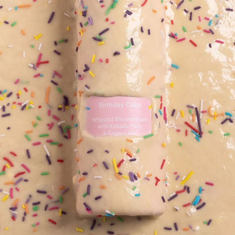 Sundae Whipped Shower Foam Birthday Cake, doucheschuim met verjaardagstaartgeur