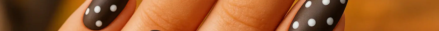 Polka-Dot-Nails-Fashionable-Chic Boozyshop