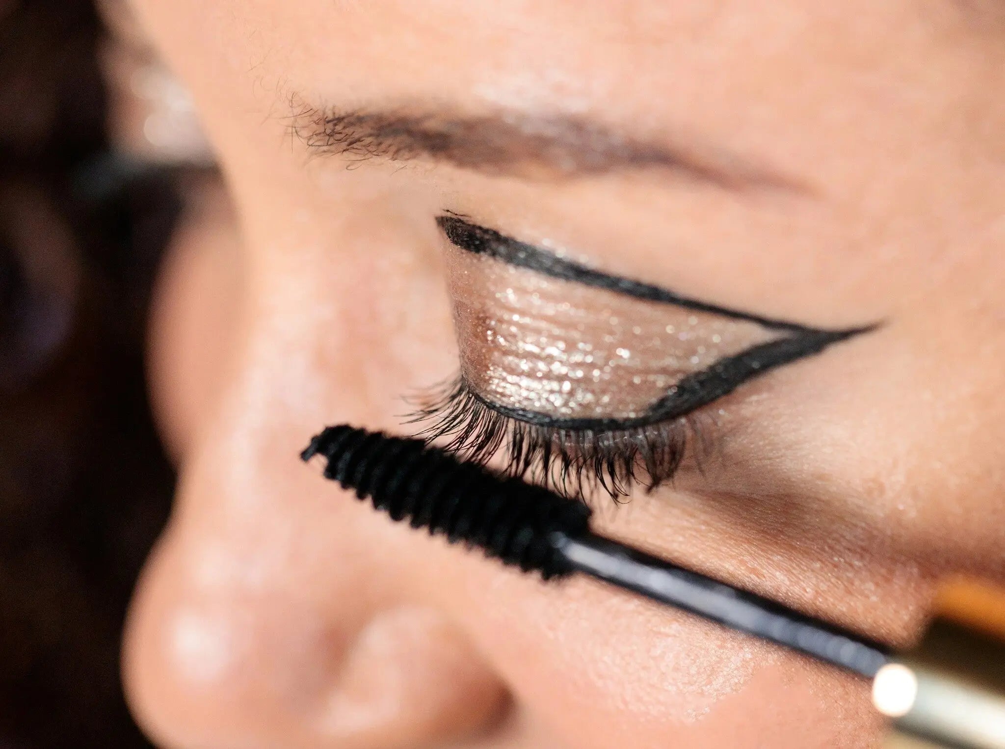 mascara