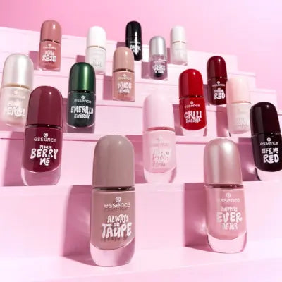 <h2>Glossy Nails</h2>