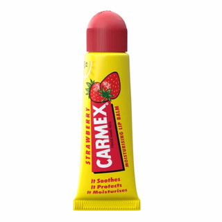 Moisturizing Lip Balm Tube Strawberry SPF15
