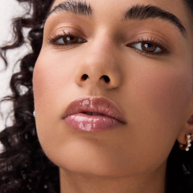 Catrice Aura Drop Lip Elixir 010 Sparkle Served