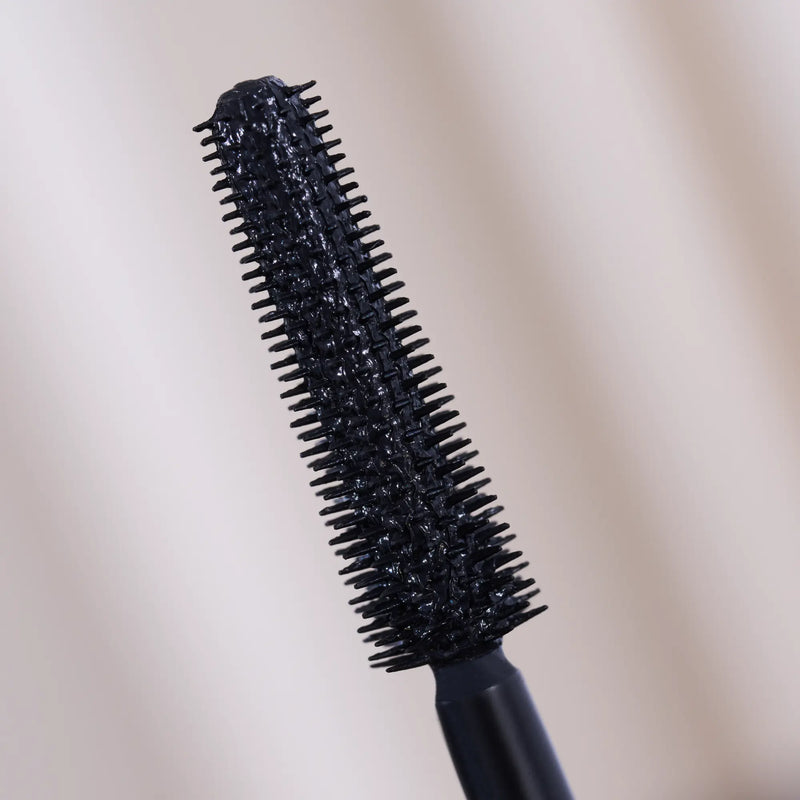 Catrice Valentine Who? Glam & Doll Volume Mascara Just Iconic