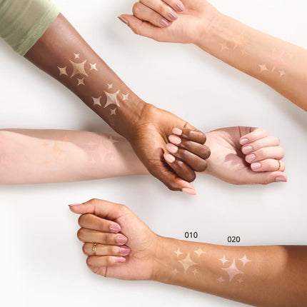 Essence Baby Got Glow Highlighter Stick 10 Golden Aura