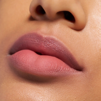 Essence Blur Soufflé Matte Lip Cream 10 Status Toast