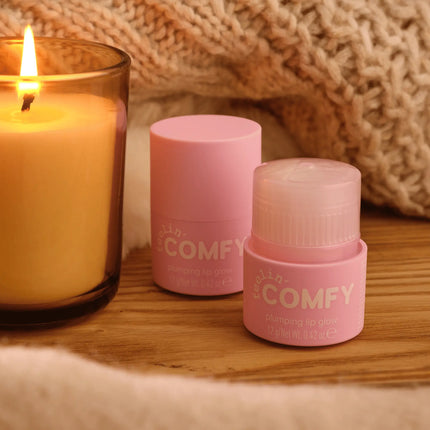 Essence Feelin' Comfy Plumping Lip Glow Pillow Pout