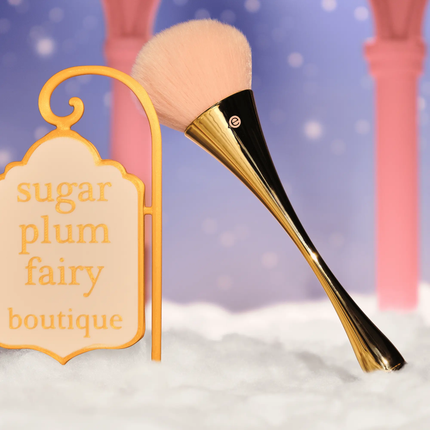 Essence Nuts About You Face Brush Dance Your Dreams!