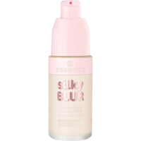 Silky Blur Hydrating Longwear Foundation