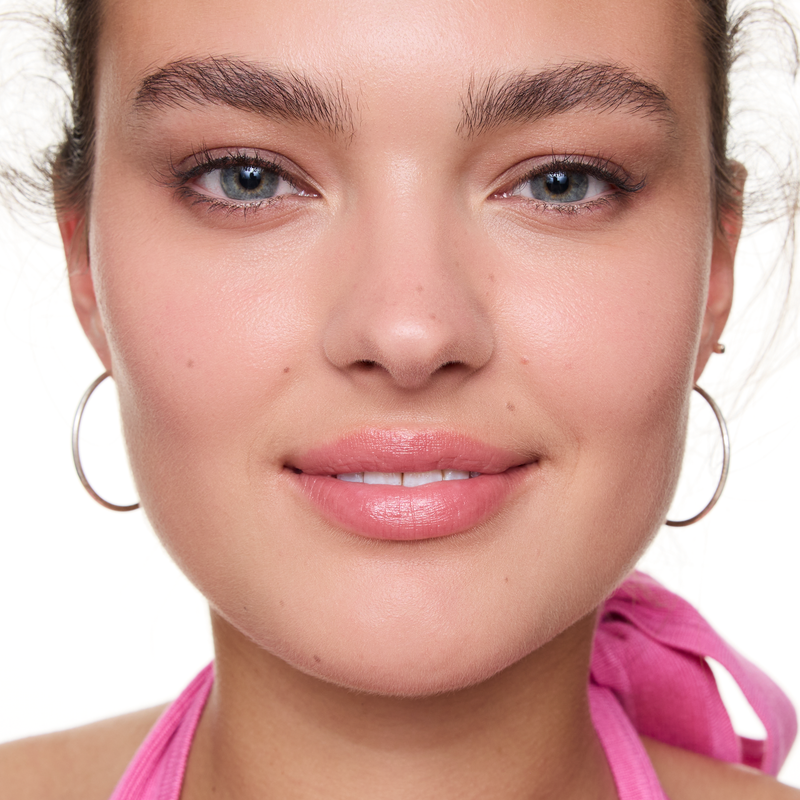 Essence Silky Cushion Foundation 155, cushion foundation met medium dekking, foto 8 van 9