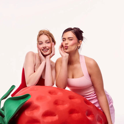 Everybody London X Fluff Peptide Lip Oil Berry Jelly