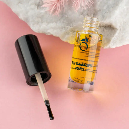 Herôme Exit Damaged Nails