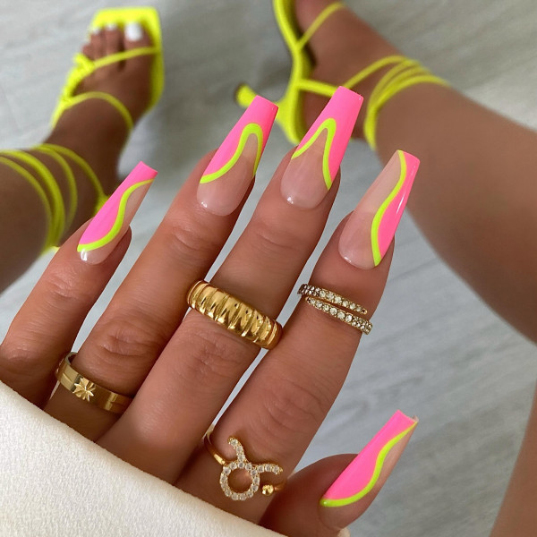 <h2>Sunkissed Nails</h2>
