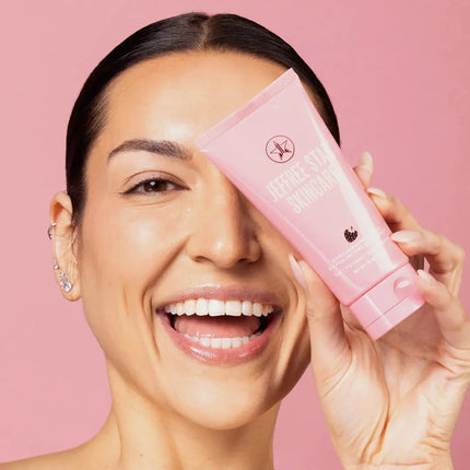 Jeffree Star Cosmetics Strawberry Seed Exfoliating Cleanser