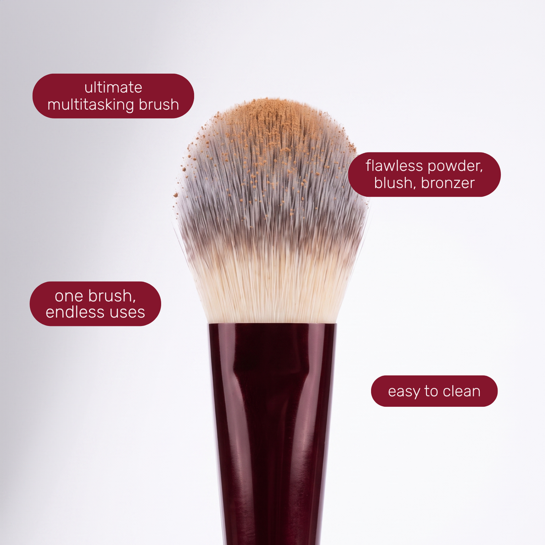 Kwastkop van de Boozyshop Flawless Multi Face Brush met tekstlabels over het gebruik