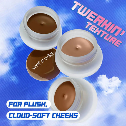 Wet n Wild Mother Fluffer Pudding Bronzer Holy Mocha