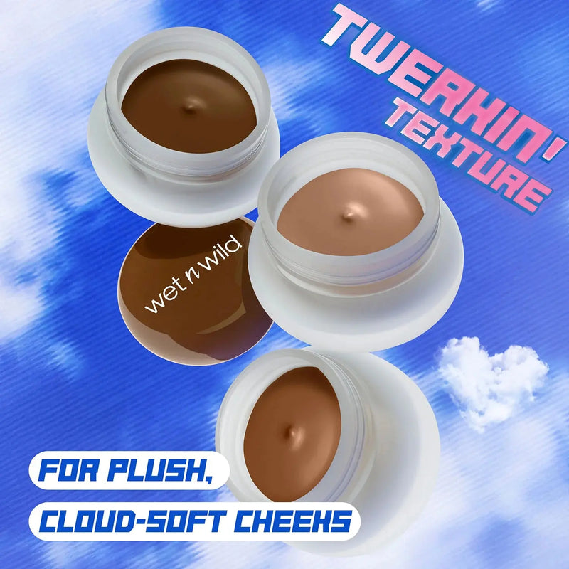 Wet n Wild Mother Fluffer Pudding Bronzer Holy Mocha