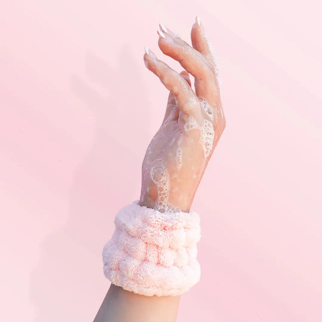 Boozyshop Cleansing Cuffs