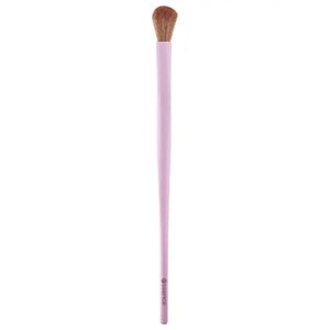 Essence Blending Brush 01 Blending is my Cardio